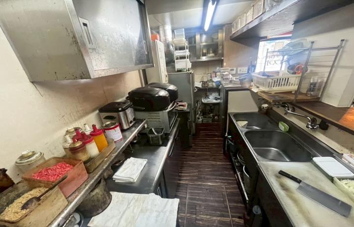 ひばりが丘駅徒歩1分　重飲食対応×小型店舗のタイ料理の居抜き物件！